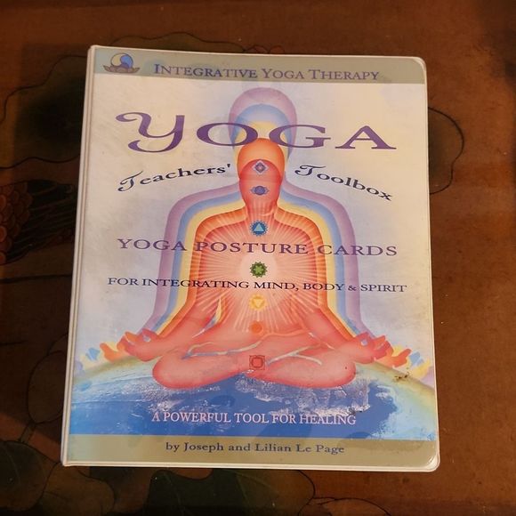 Yoga TEACHERS Toolbox by Joseph and Lilian Le Page. Second Edition - Picture 1 of 8